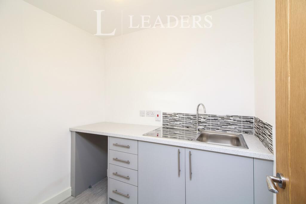 Additional image 4 of High Street, Bromsgrove, Worcestershire, B61