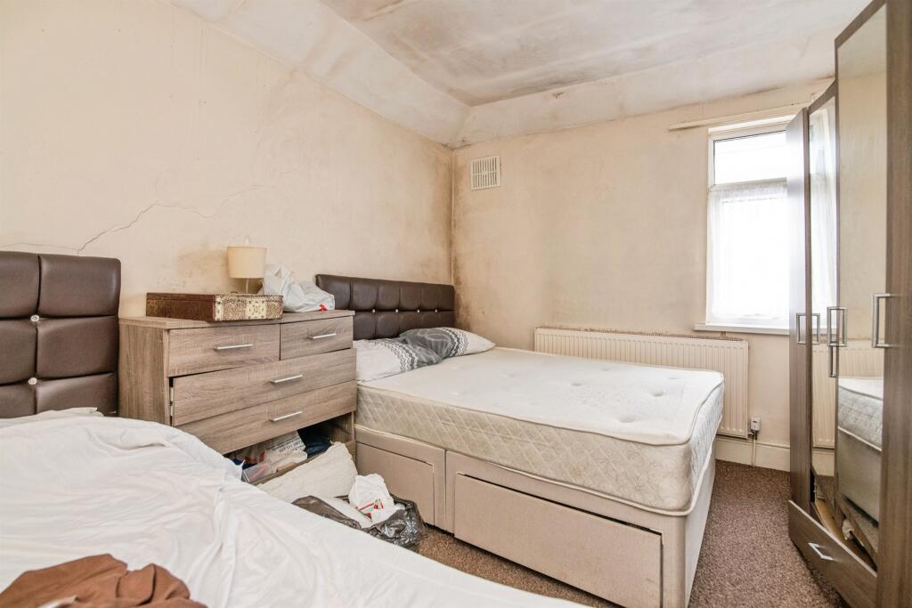 Additional image 4 of Bearwood Road, Smethwick