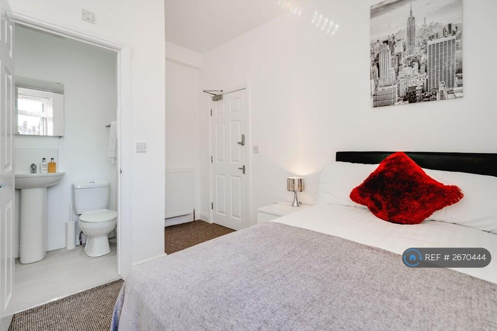 Additional image 13 of Bearwood Road, Smethwick, B66