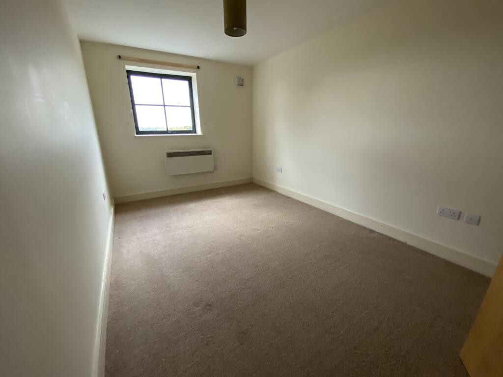 Additional image 6 of Walsall Road, West Bromwich, B71