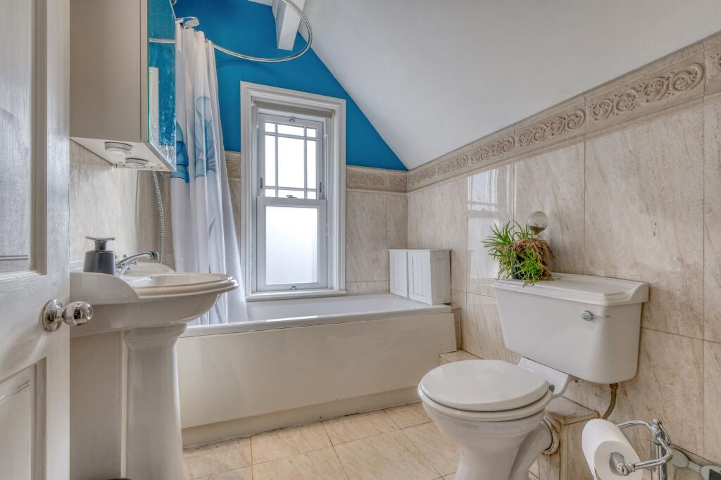 Additional image 10 of The Crescent, Bromsgrove, B60