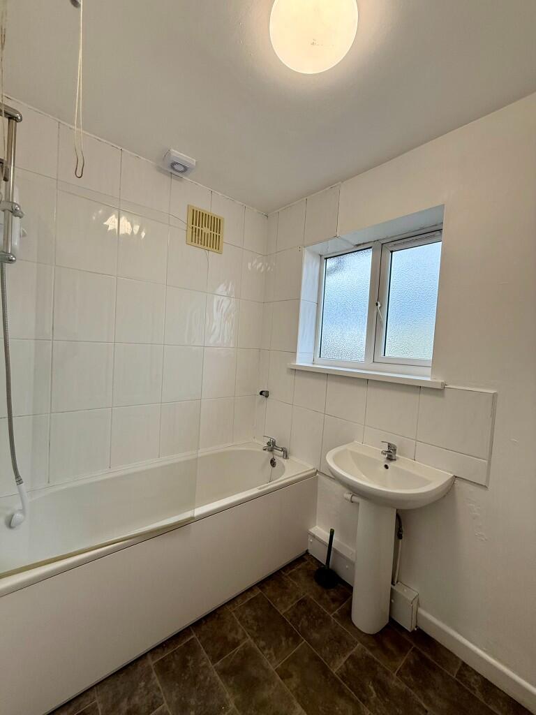 Additional image 9 of City Road, Oldbury, West Midlands, B69