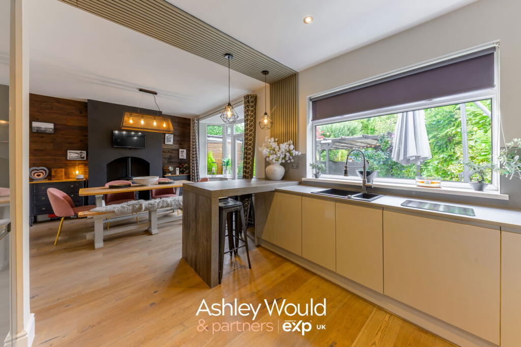 Additional image 3 of Gower Road, Halesowen, B62 9BY