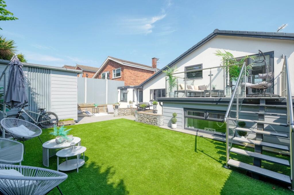 Additional image 18 of Westfields, Catshill, B61