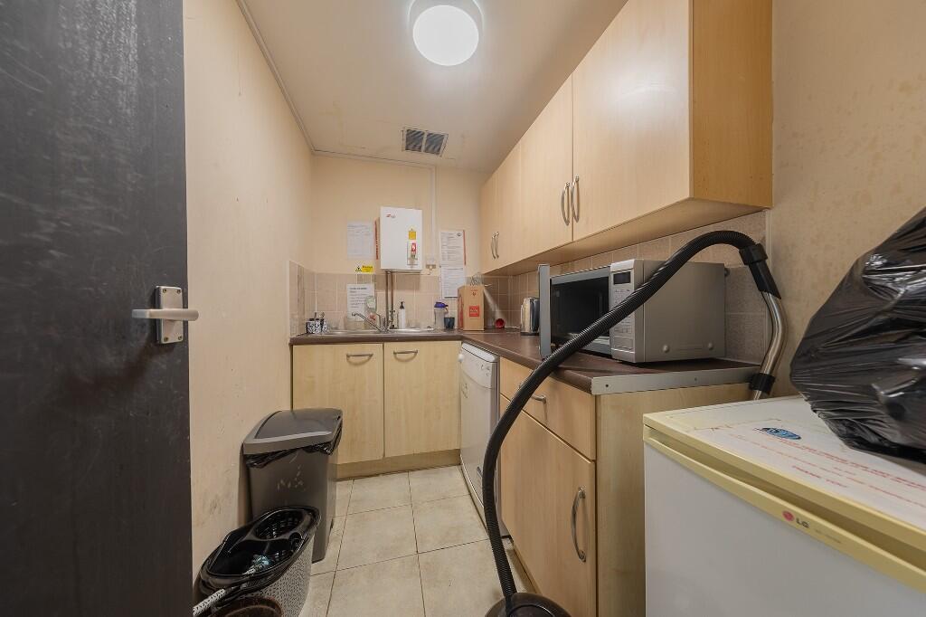 Additional image 11 of Popes Lane, Oldbury, B69