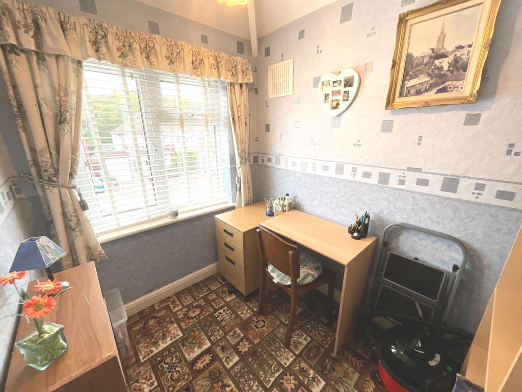 Additional image 13 of CRADLEY HEATH, Trejon Road