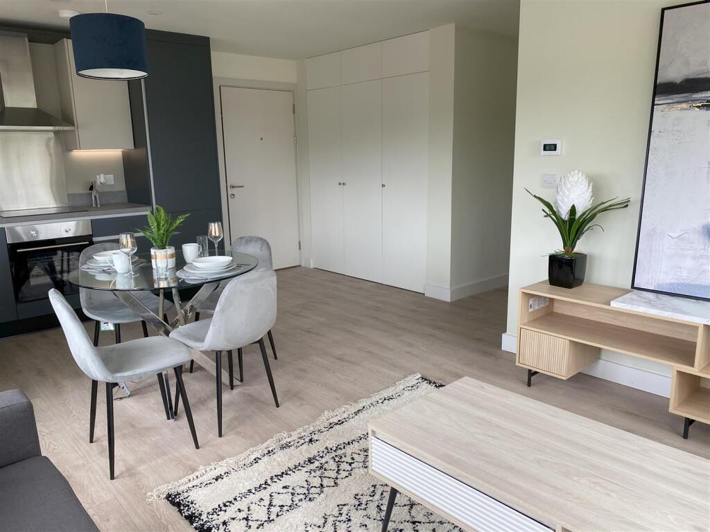 Additional image 4 of Birmingham Road, West bromwich