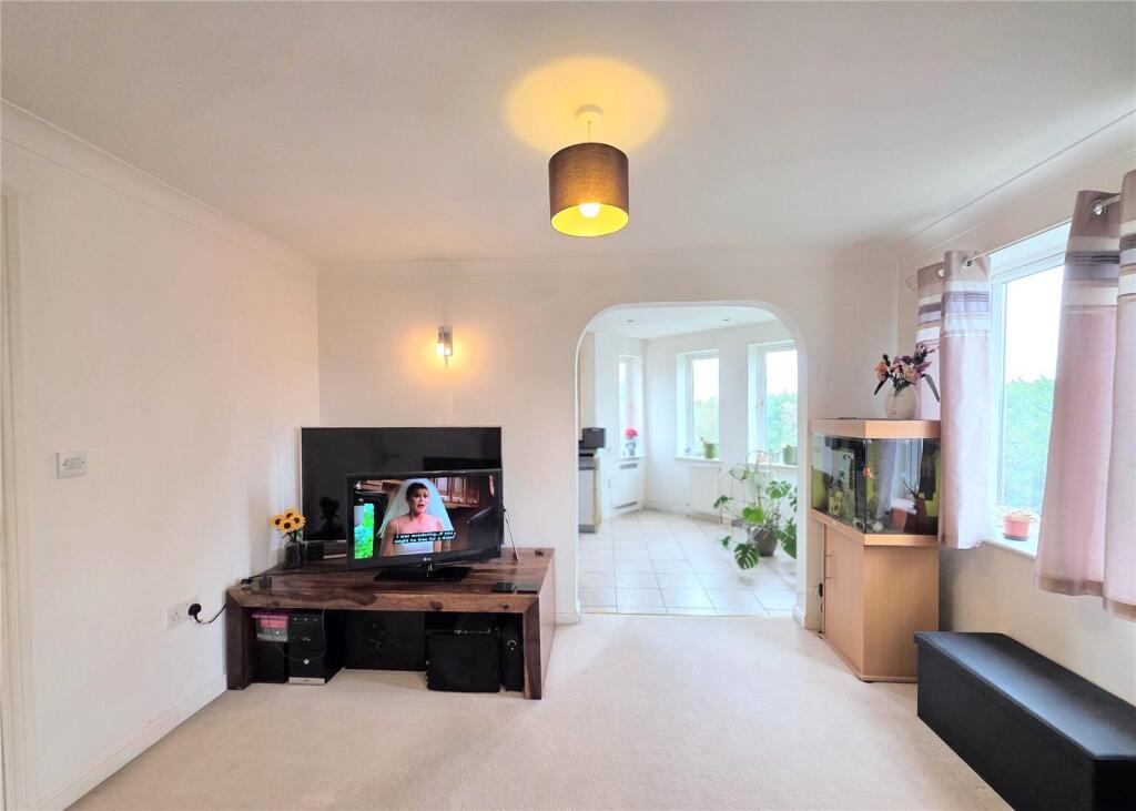 Additional image 5 of Stratford Gardens, Bromsgrove, B60