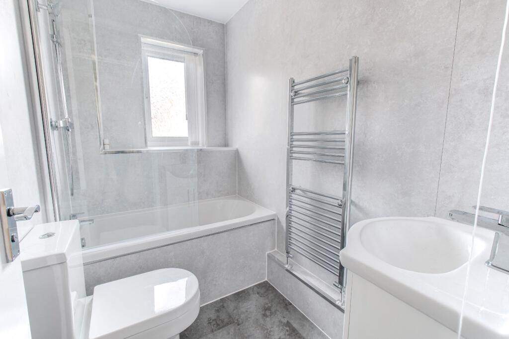 Additional image 8 of Minster Walk, Catshill, Bromsgrove, Worcestershire, B61