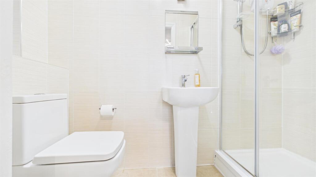 Additional image 18 of Ross, Rowley Regis