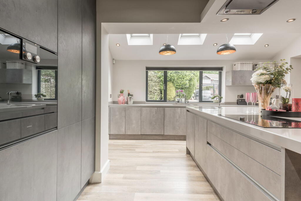 Additional image 5 of Grasmere Avenue, Little Aston