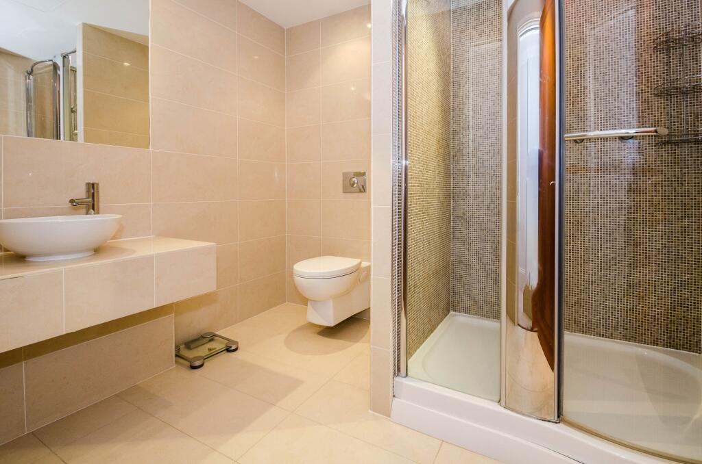 Additional image 9 of 8 Royal Court Apartments, 60 - 66 Lichfield Road, Sutton Coldfield, B74 2NA