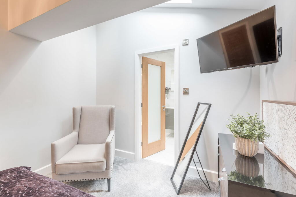 Additional image 37 of Grasmere Avenue, Little Aston