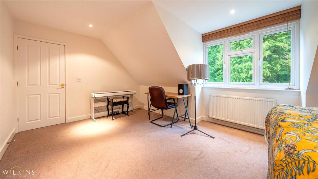 Additional image 36 of Stoneleigh Close, Sutton Coldfield, West Midlands, B74