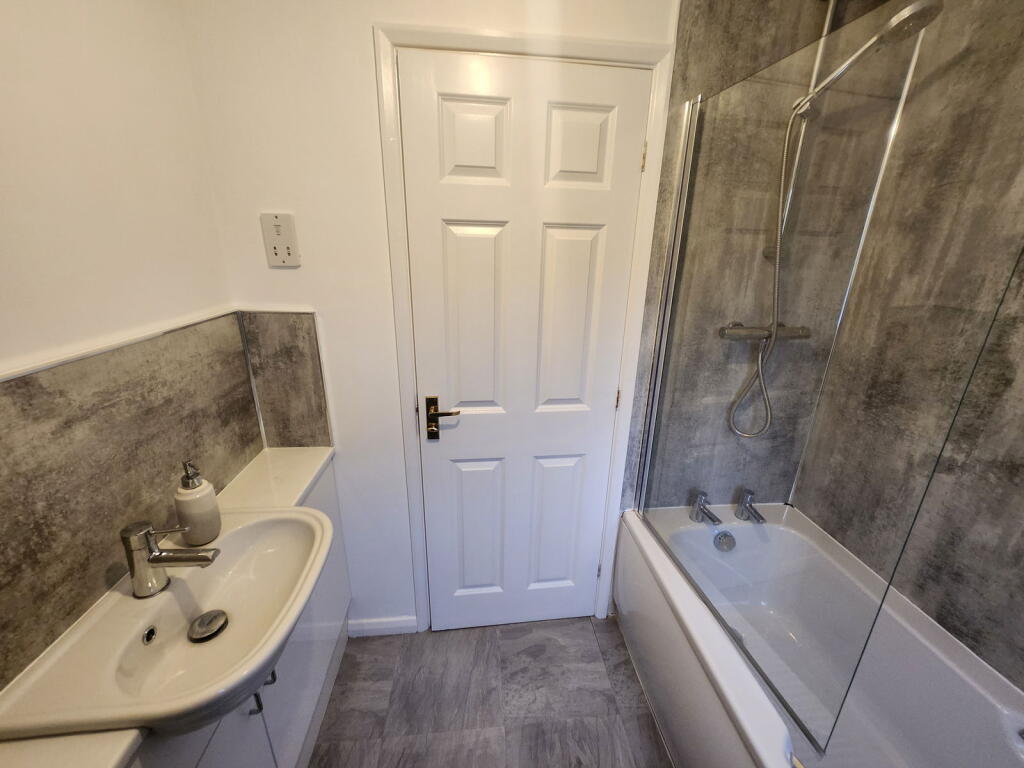 Additional image 18 of Forest Drive, Cradley Heath, B64 5LW