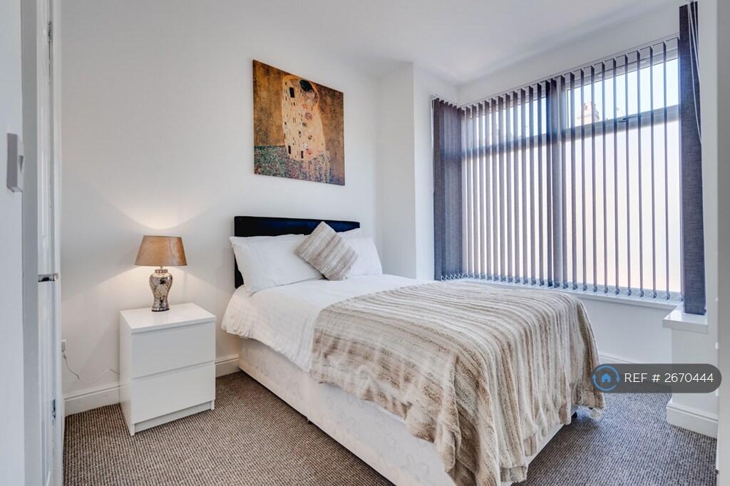 Additional image 7 of Bearwood Road, Smethwick, B66