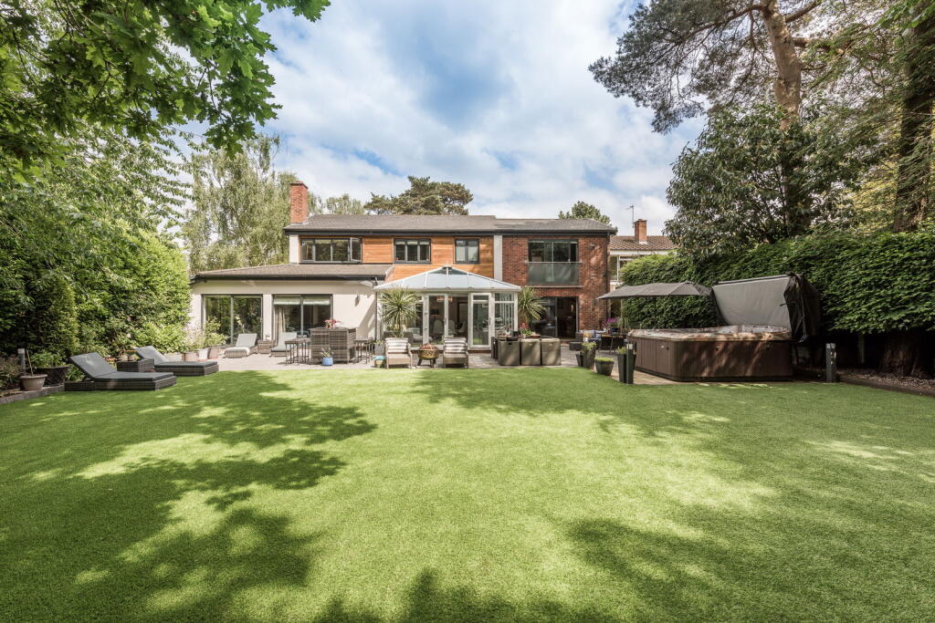 Additional image 58 of Grasmere Avenue, Little Aston