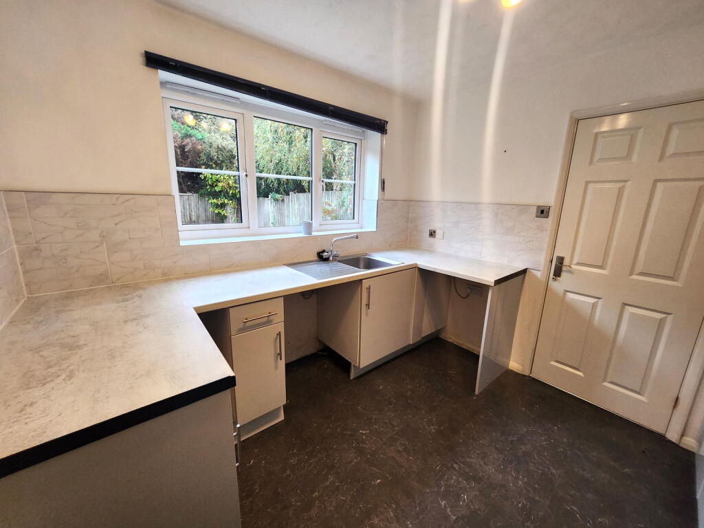 Additional image 4 of Forest Drive, Cradley Heath, B64 5LW