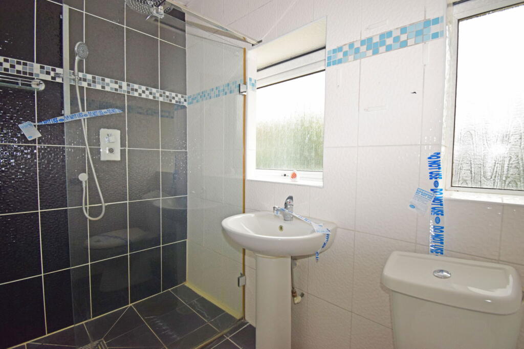 Additional image 10 of 24 Austin Road, Charford, Bromsgrove, Worcestershire, B60 3LZ