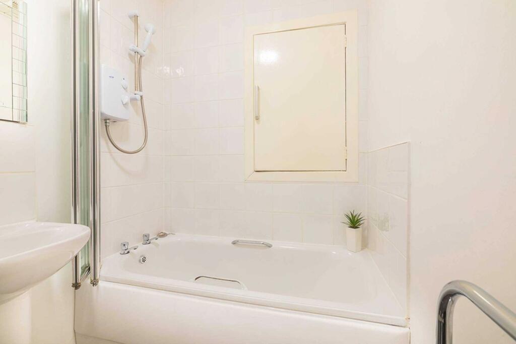 Additional image 8 of Great Northern Road, City Centre, Aberdeen, AB24