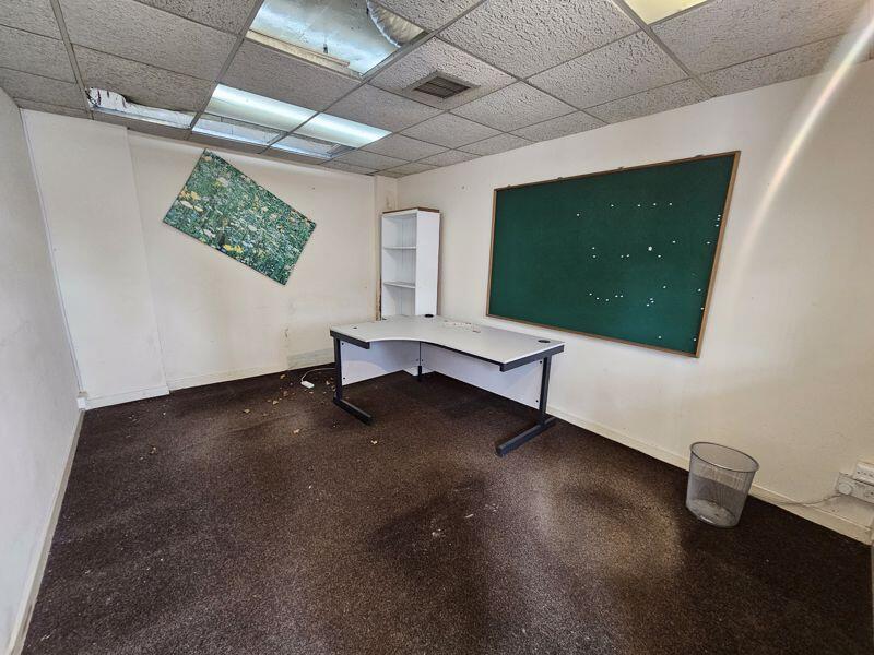 Additional image 9 of Oak Road, West Bromwich, B70