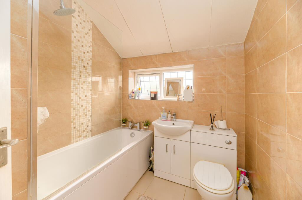 Additional image 26 of Rayford Drive, West Bromwich, B71