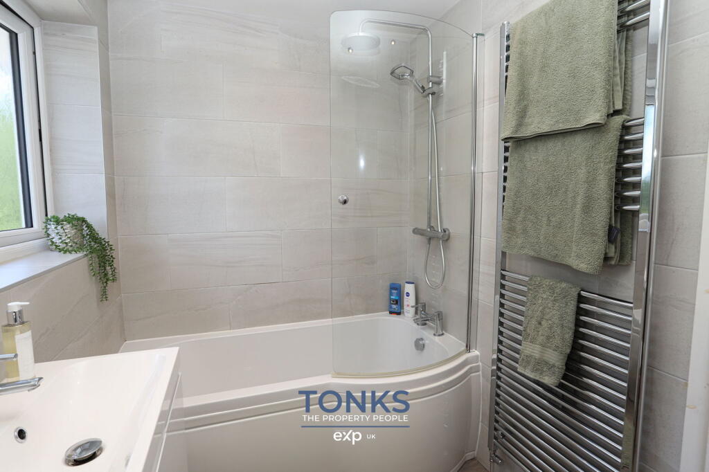 Additional image 17 of Cul de sac with plenty of living space - Moorfield Drive, Halesowen, B63 3TG