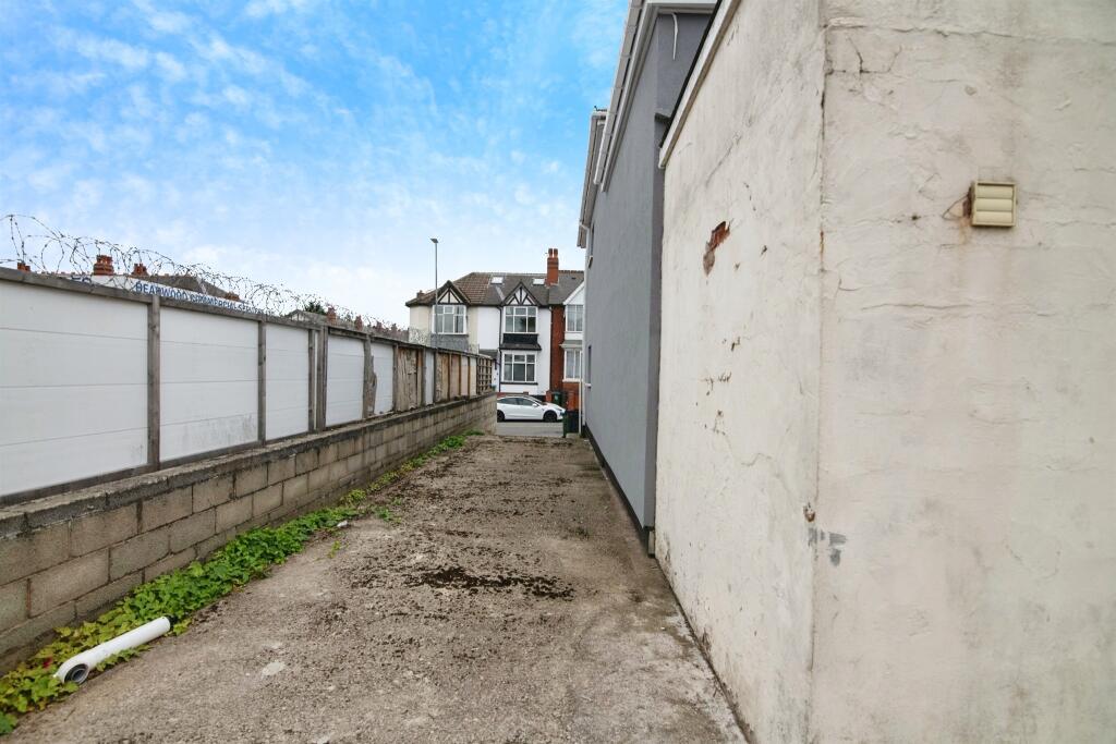 Additional image 17 of Bearwood Road, Smethwick