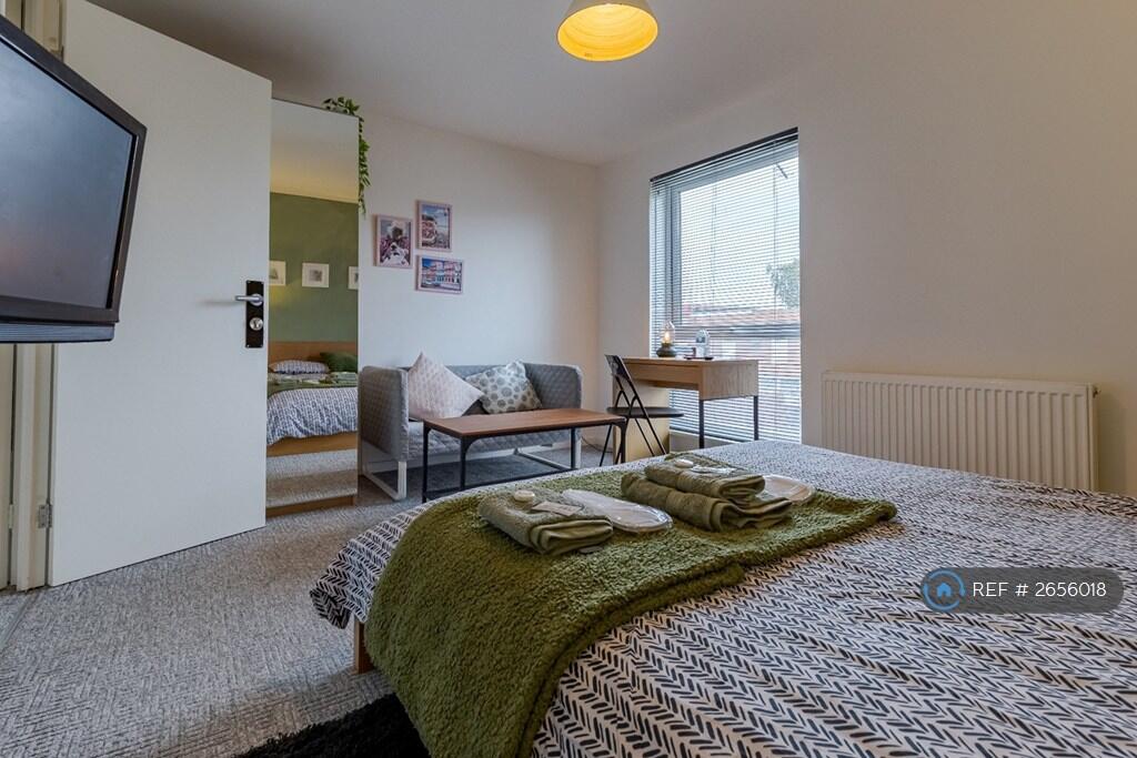 Additional image 2 of Metric Walk, Smethwick, B67