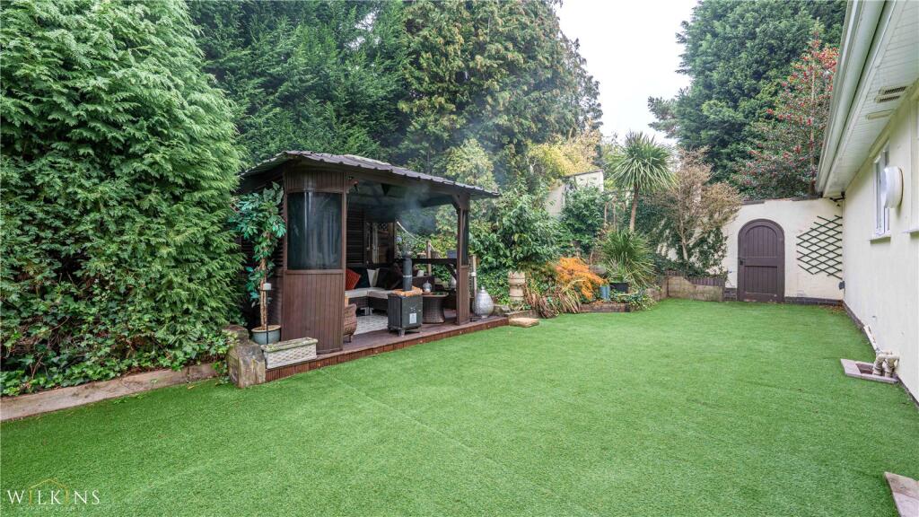 Additional image 58 of Stoneleigh Close, Sutton Coldfield, West Midlands, B74