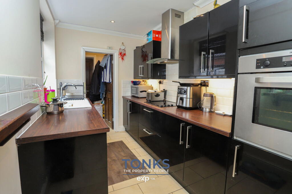 Additional image 4 of Clement Road, Halesowen, B62 9LR