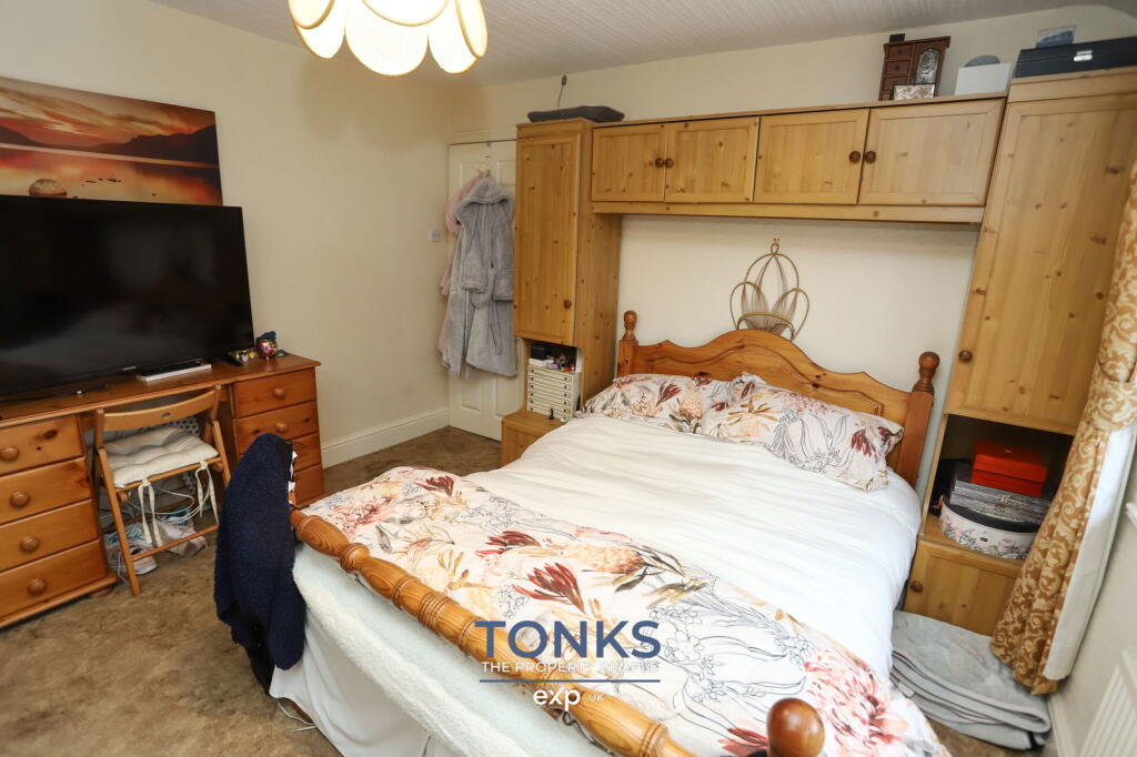 Additional image 12 of Extended family home - Highfield Lane, Halesowen, B63 4SG