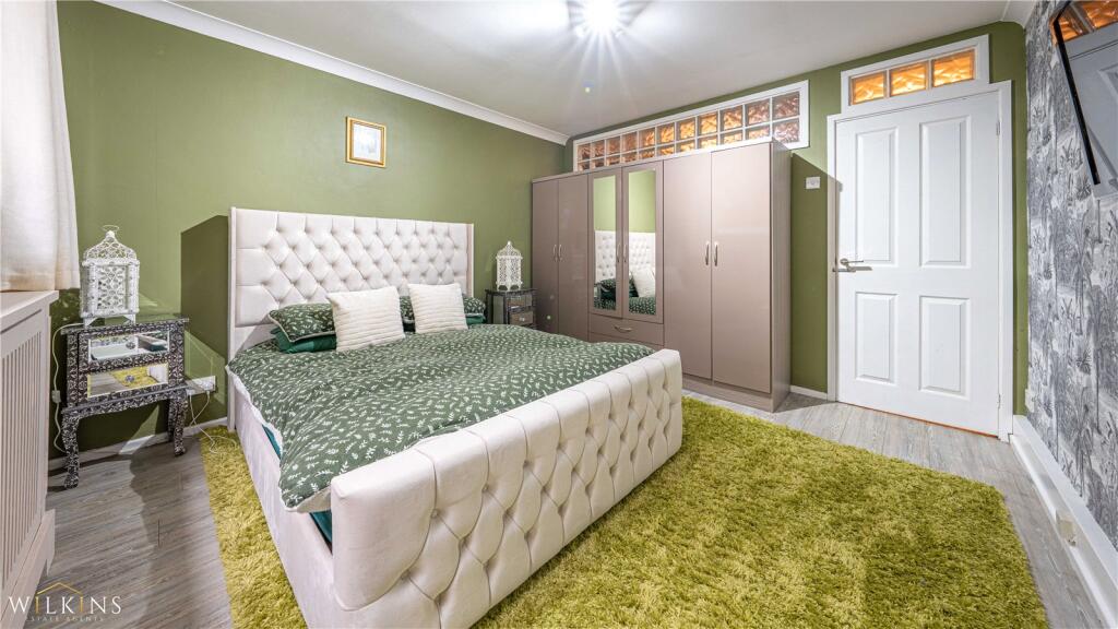 Additional image 41 of Stoneleigh Close, Sutton Coldfield, West Midlands, B74