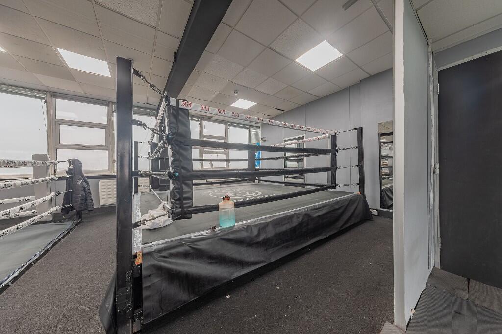 Additional image 25 of Popes Lane, Oldbury, B69