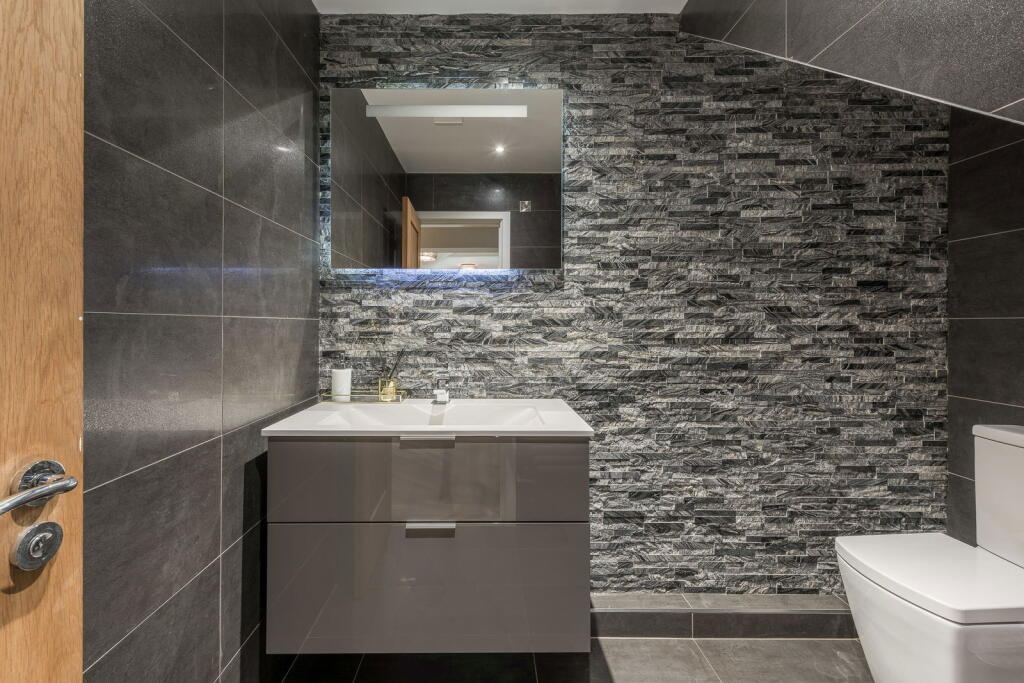 Additional image 25 of Grasmere Avenue, Little Aston