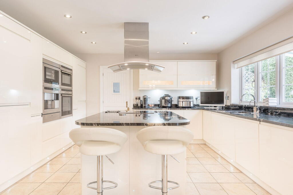 Additional image 11 of Roman Lane, Sutton Coldfield, Staffordshire, B74 3AE