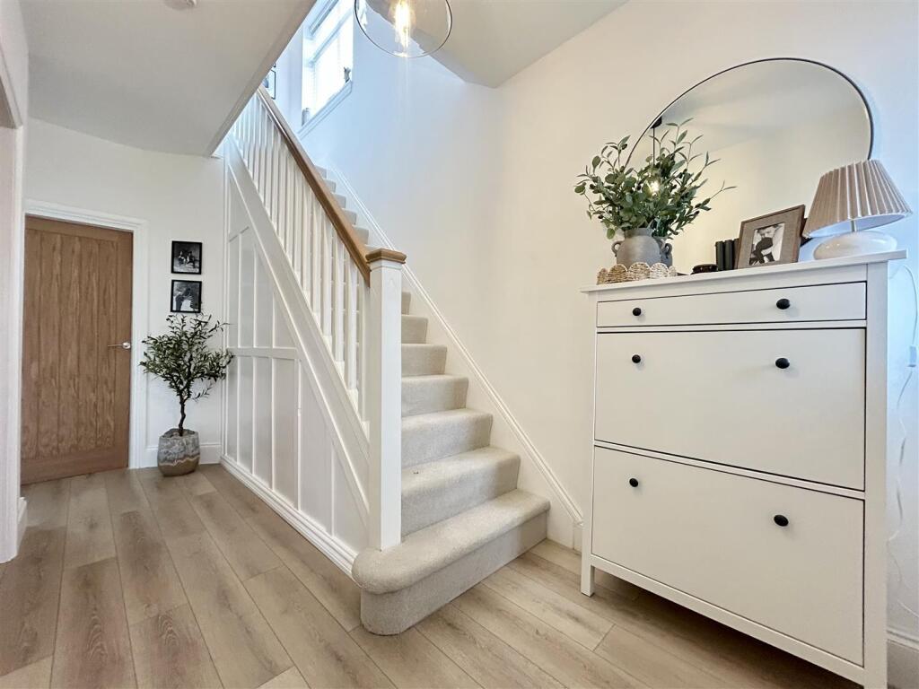 Additional image 23 of Astley Avenue, Halesowen