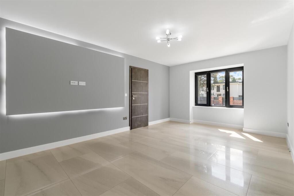 Additional image 15 of Featherston Road, Streetly, Sutton Coldfield