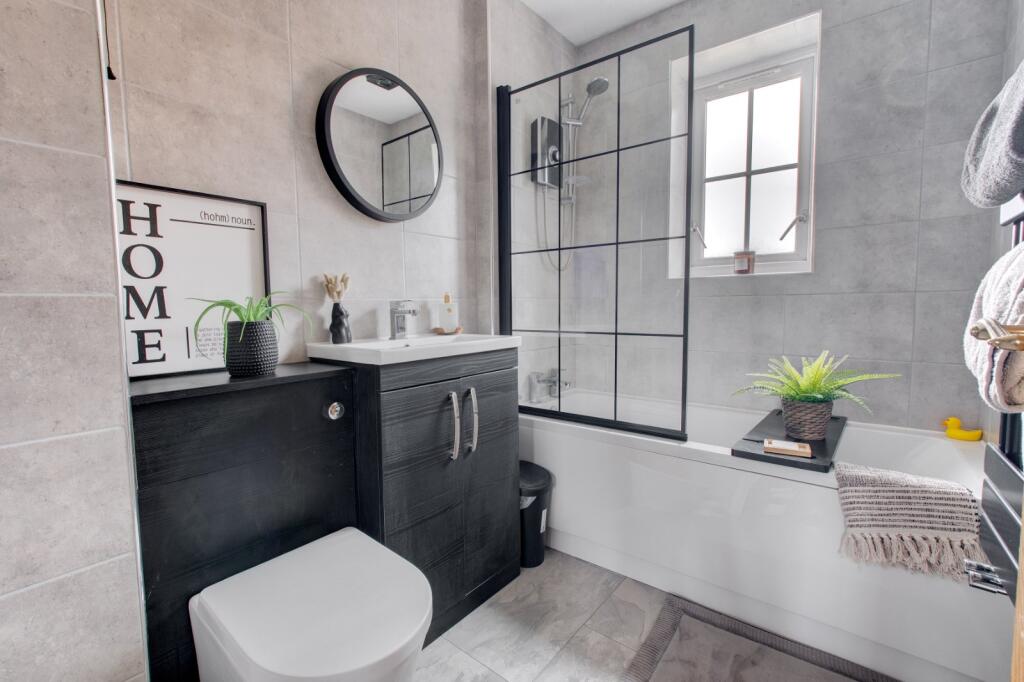 Additional image 10 of Cirencester Close, Bromsgrove, Worcestershire, B60