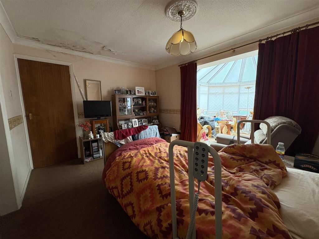 Additional image 4 of Corncrake Close, Sutton Coldfield