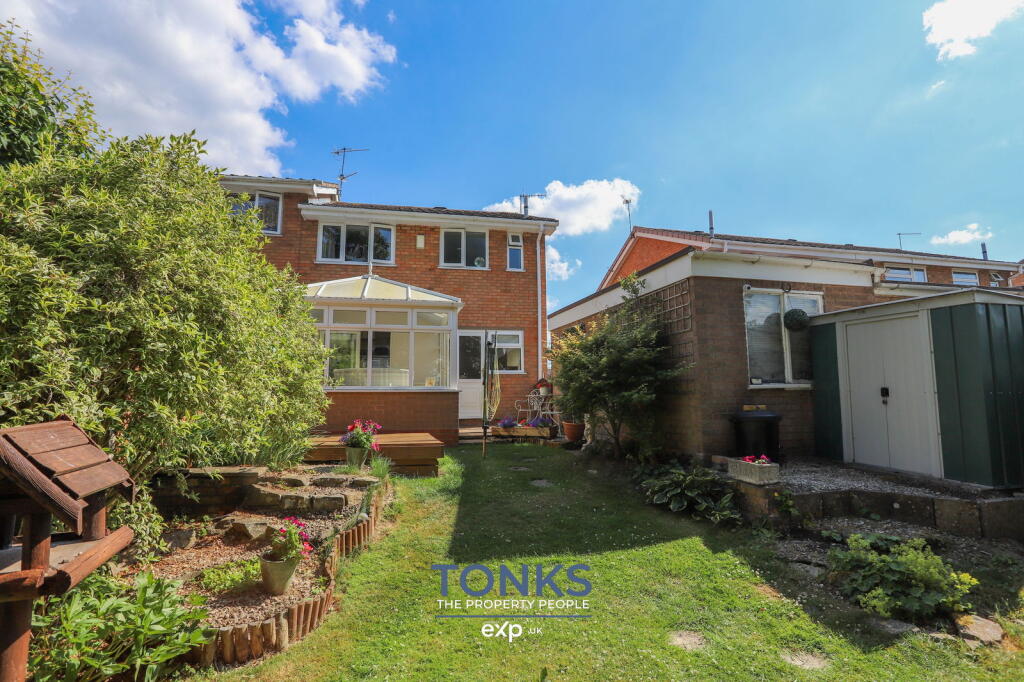 Additional image 19 of Cul de sac with plenty of living space - Moorfield Drive, Halesowen, B63 3TG