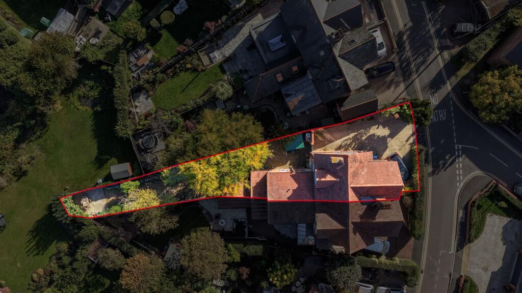 Additional image 2 of The Crescent, Bromsgrove, B60