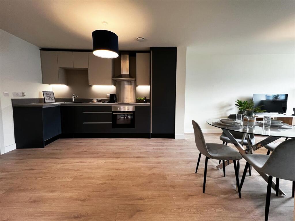 Additional image 8 of Birmingham Road, West bromwich