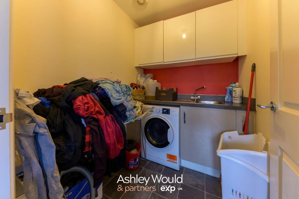 Additional image 7 of Poppy Avenue, Oldbury, B69 4BS