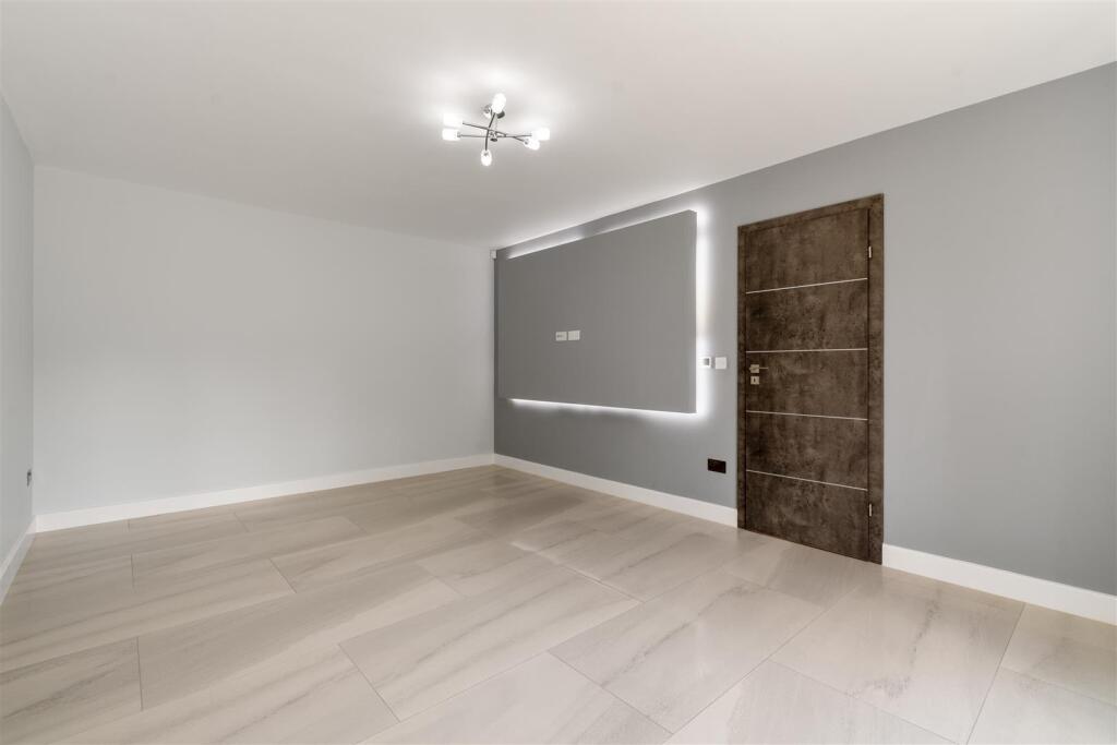 Additional image 16 of Featherston Road, Streetly, Sutton Coldfield