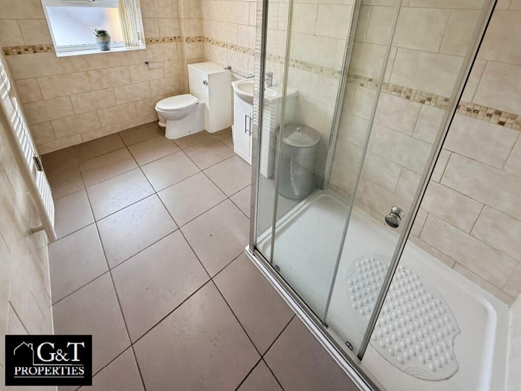 Additional image 8 of Flat Above Stourbridge Road