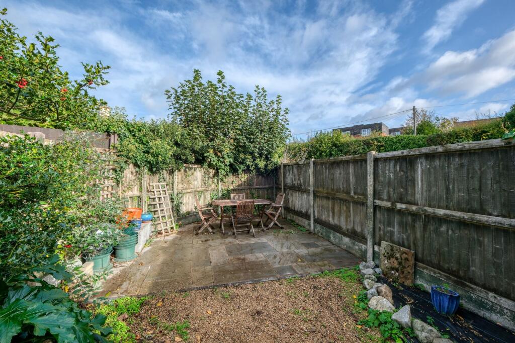 Additional image 13 of The Crescent, Bromsgrove, B60