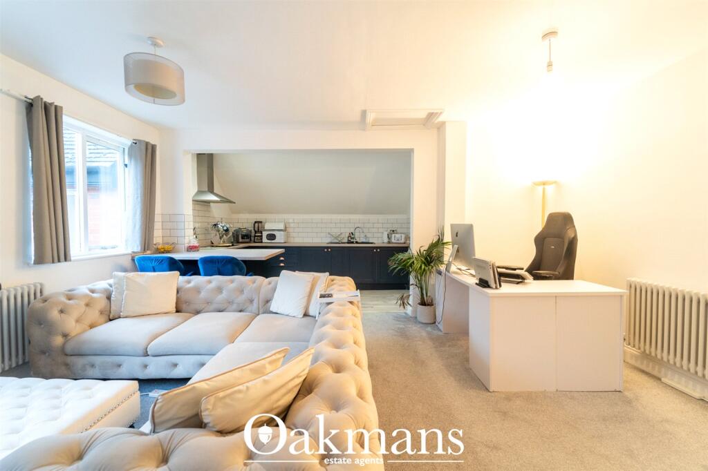 Additional image 18 of Warwick Hall Gardens, Bromsgrove, Worcestershire, B60