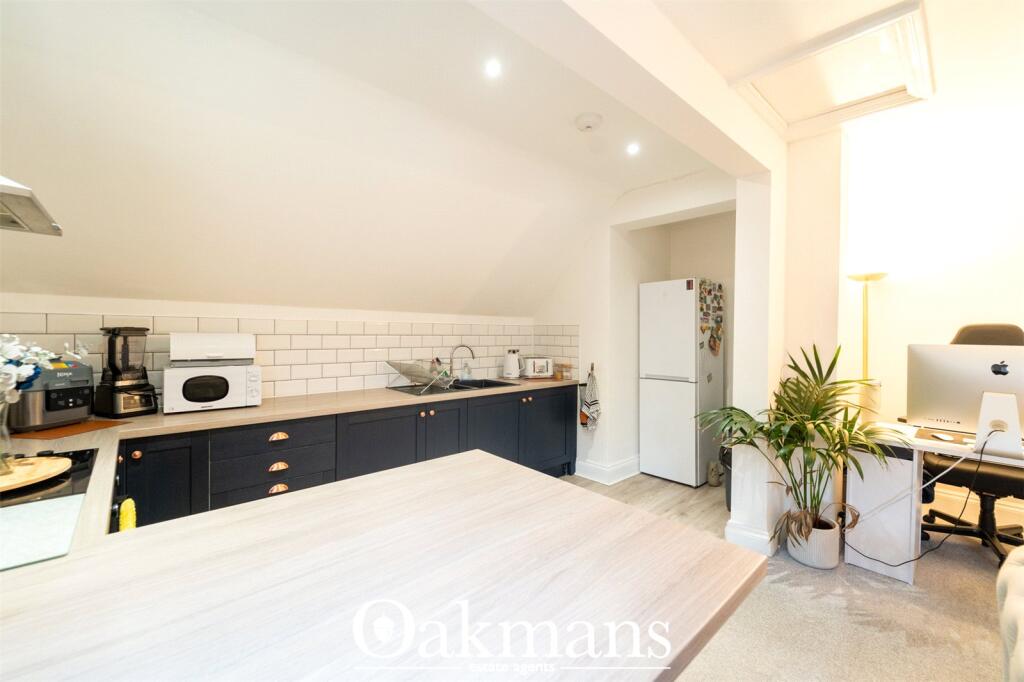 Additional image 7 of Warwick Hall Gardens, Bromsgrove, Worcestershire, B60