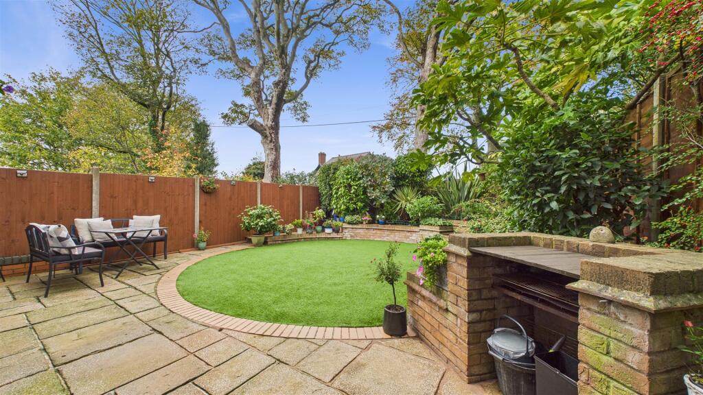 Additional image 25 of Ross, Rowley Regis